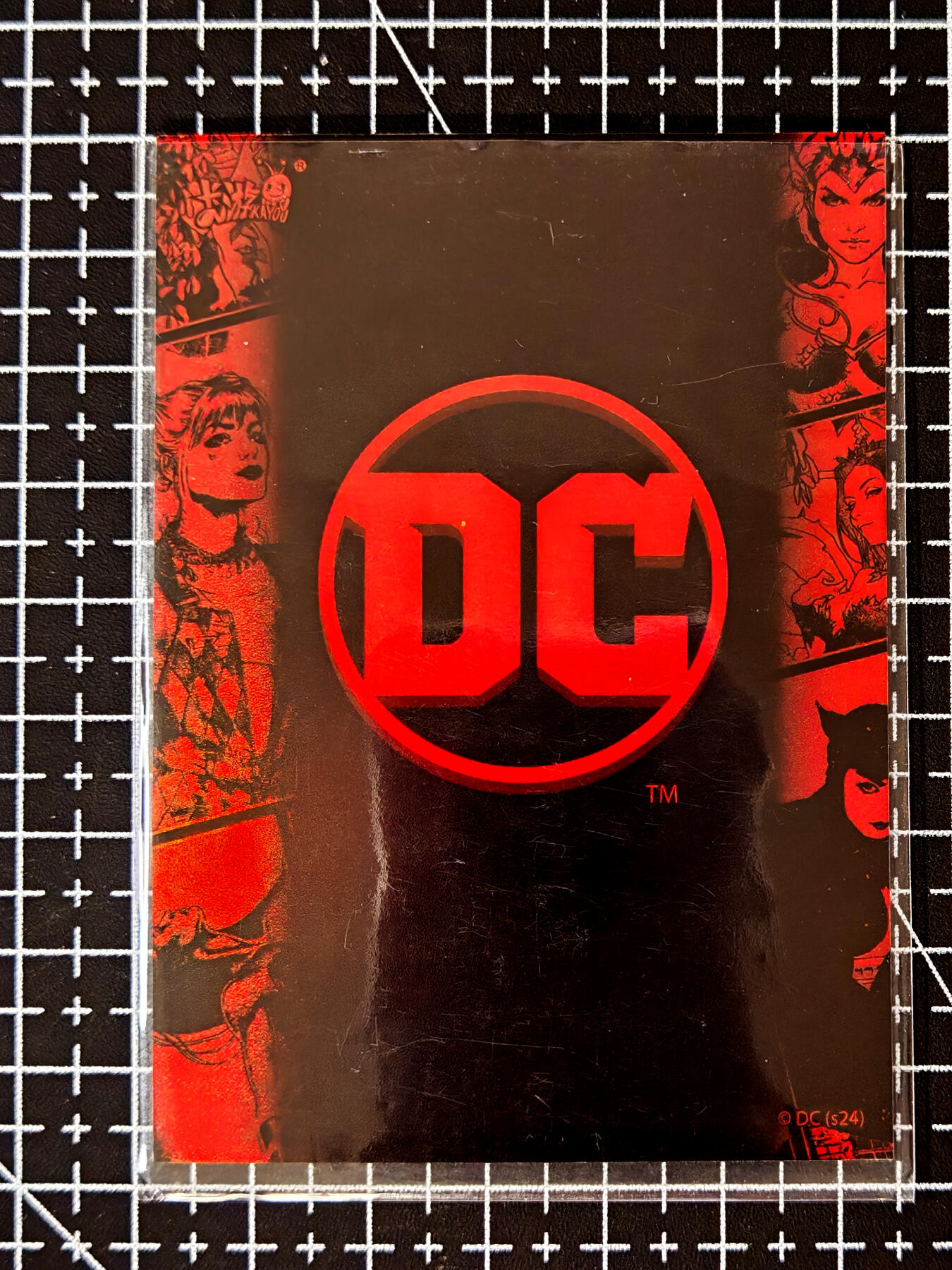 琦卡当当铺≯第23期★★回馈活动~买卖全部0佣金★★~【9点40结束】扫码加群抽[包邮券]~周六结束 卡游-正义联盟DC-小丑女特卡-1张