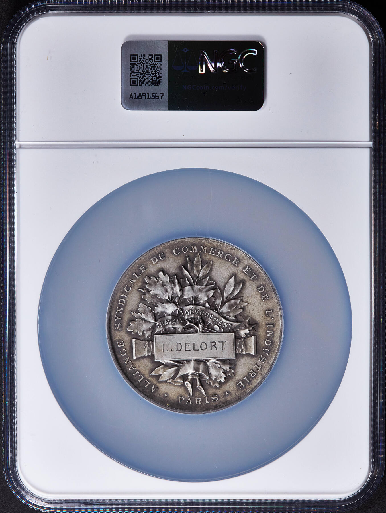 【俄甄集藏】2025年(045)12-03 星期三 晚 19:30 全场包邮 法国1921年法兰西女神造像纪念巴黎工商业联盟镀银铜质奖章，NGC MS63，授予工商业领域贡献者L·德洛特，直径：56mm，原味老包浆，设计精美
