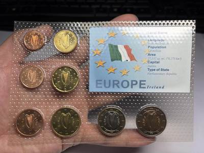 2025年集古藏今外币拍卖第十期-第10场—（总第290拍-纸币专场），本期拍完结算一次，发货时间2-3天，休息几天后继续新的一期拍卖。 - 2002年清年份爱尔兰一套