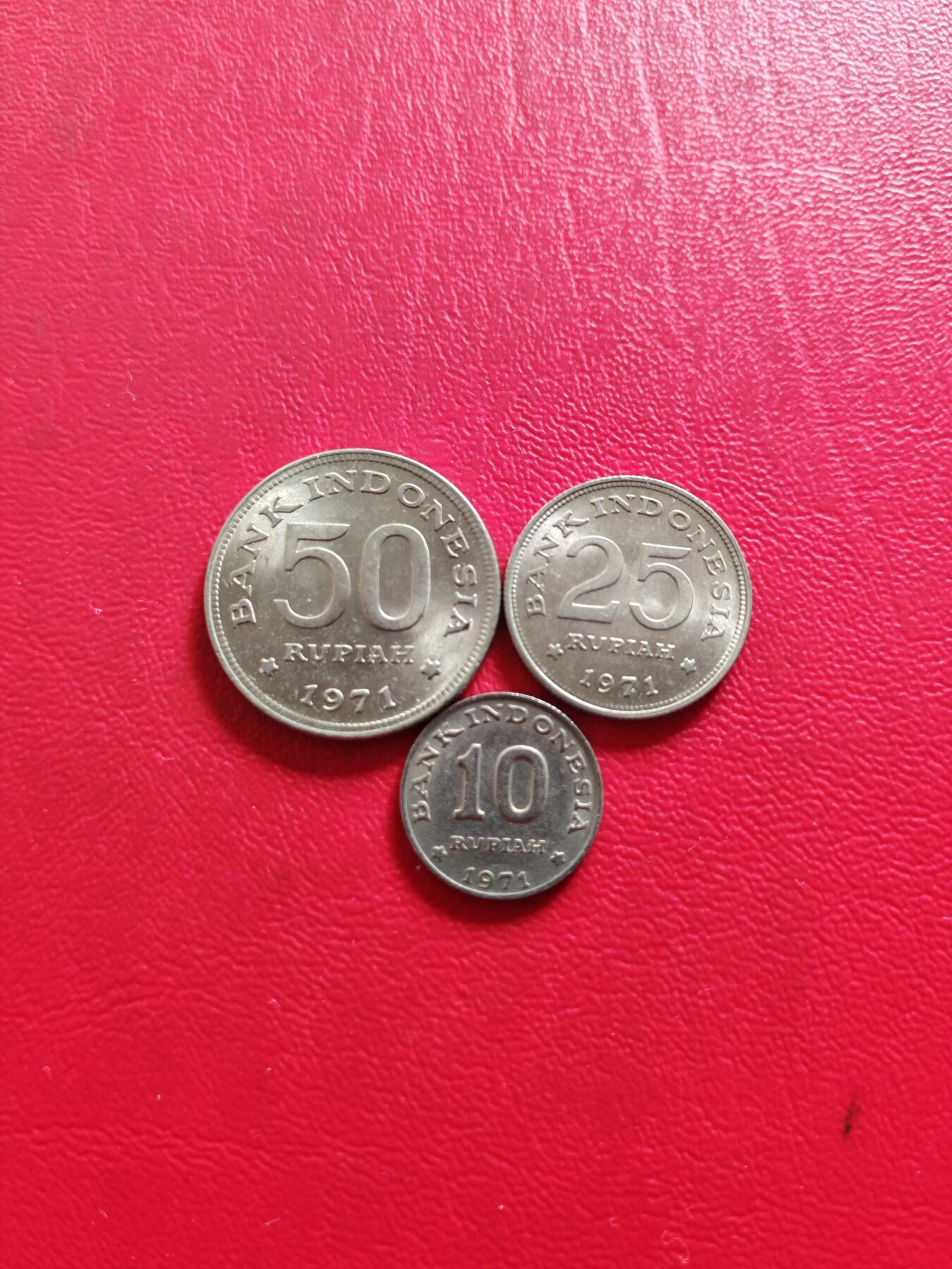 【云涧收藏】第八十一场 印度尼西亚1971年3枚套