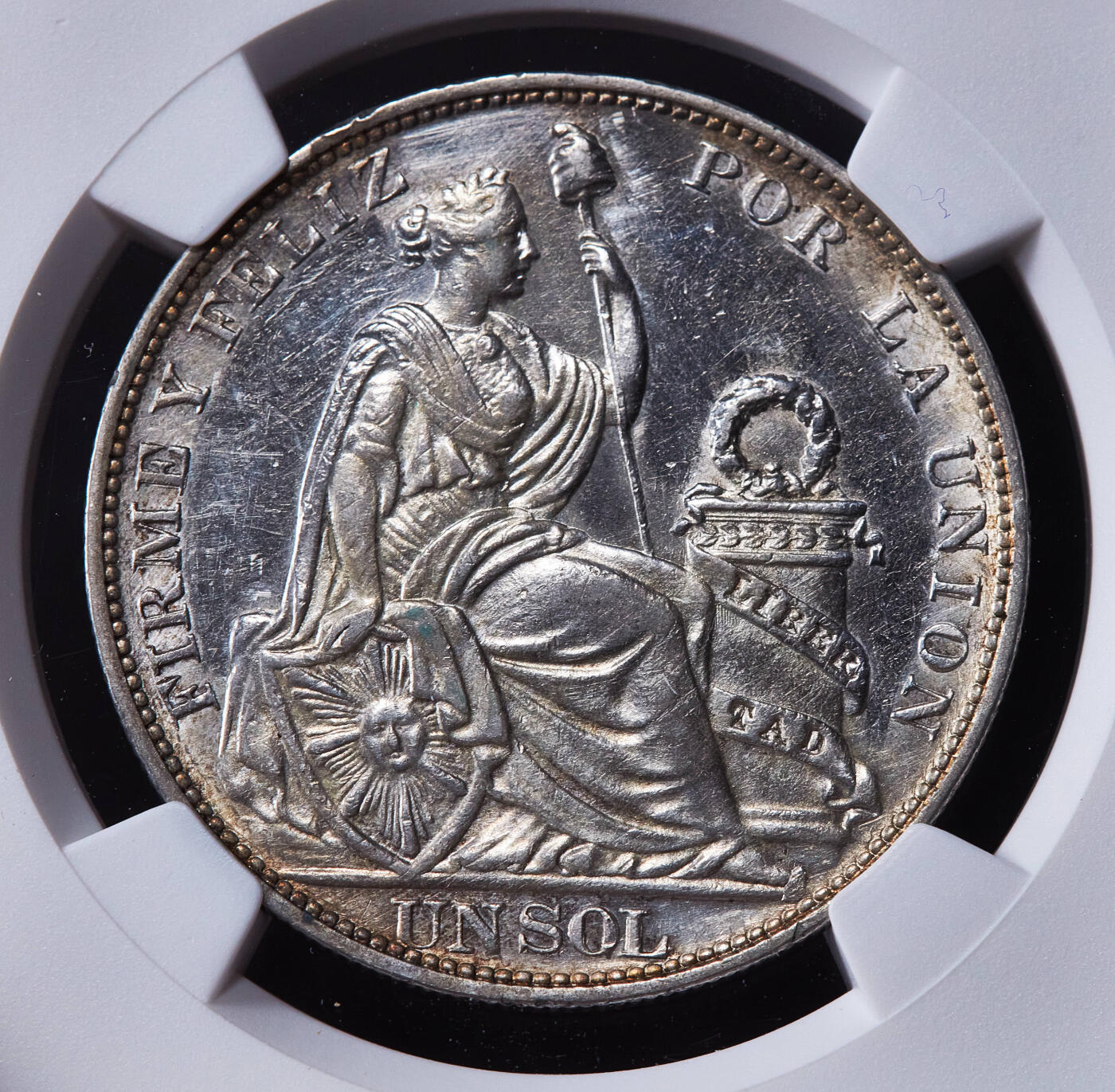 【俄甄集藏】2025年(045)12-03 星期三 晚 19:30 全场包邮 秘鲁1916年FG版女神坐人1索尔大银币，NGC UNCD，底板凝霜，黄油彩原光