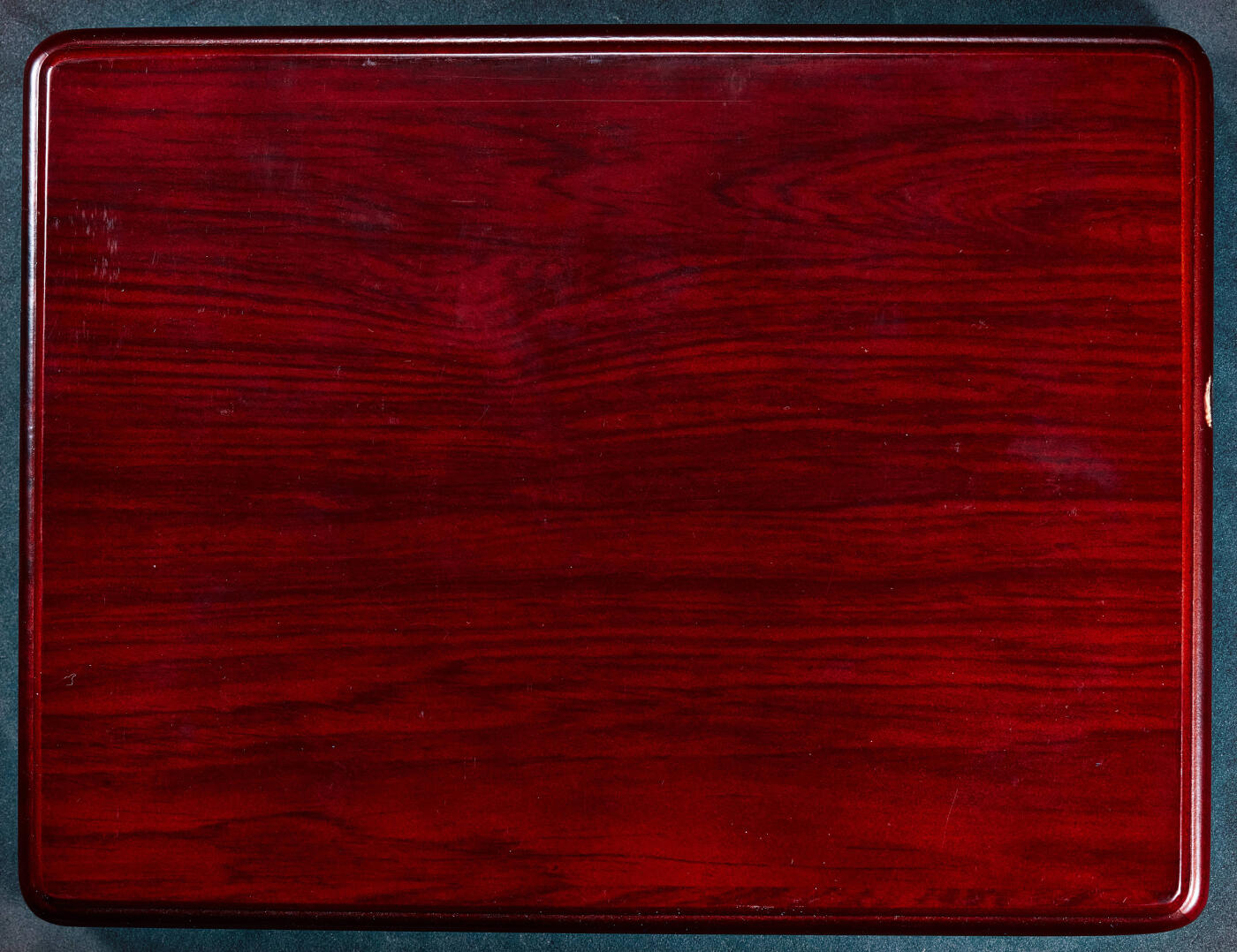 【俄甄集藏】2025年(045)12-03 星期三 晚 19:30 全场包邮 芬兰2003年1分-2欧元精制流通纪念币一套Proof Set，原木盒带证书，发行1000套，编号0609，含一枚镶嵌0.02ct钻石的银章，重7克，92.5%银，木外盒边缘有小磕碰，内亚克力保护透明盒有小裂，见详图