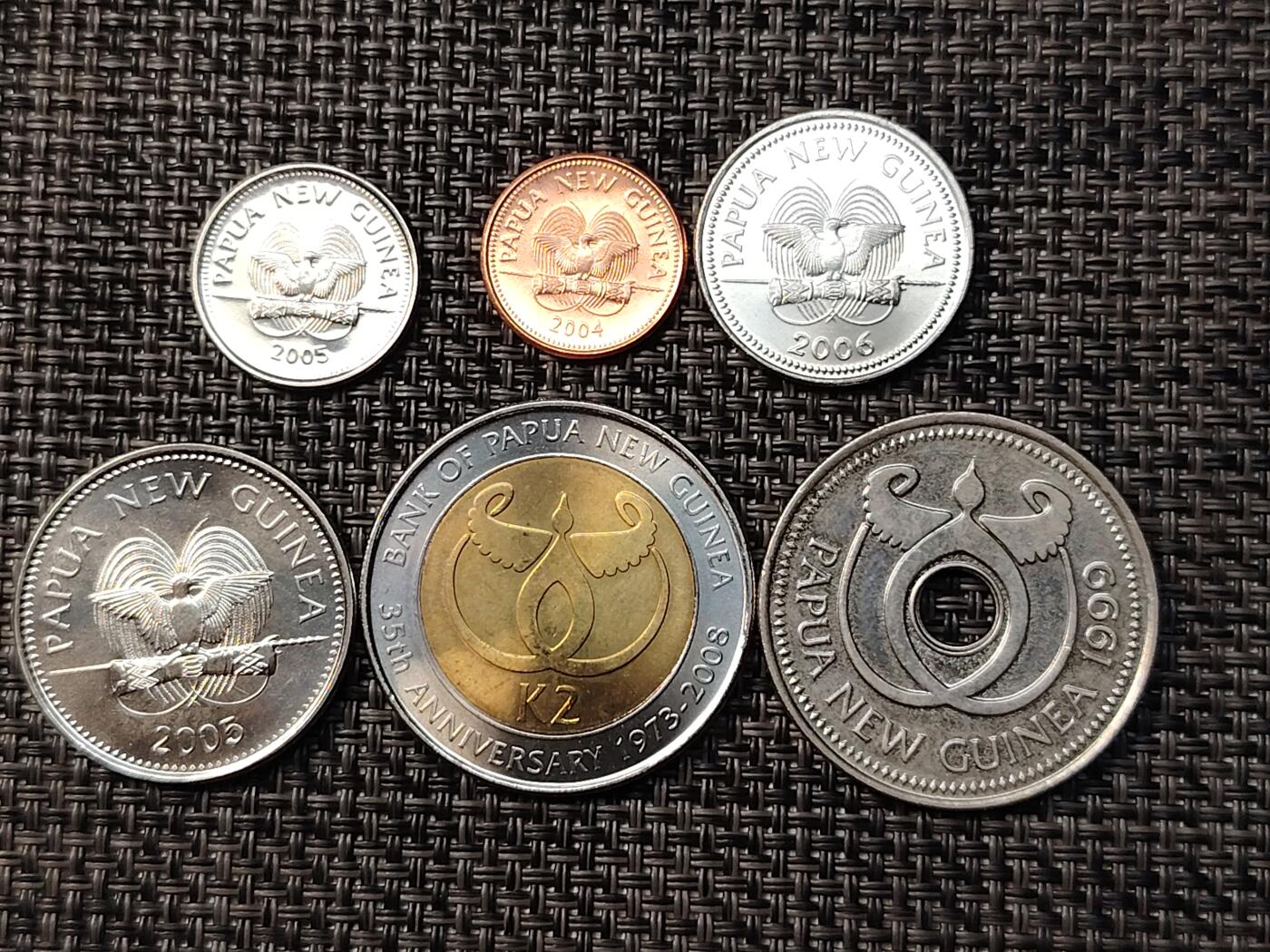 布加迪🐬～世界钱币(上海)🌾第 262 期 /  各国套币和散币 巴布亚新几内亚 6枚套币