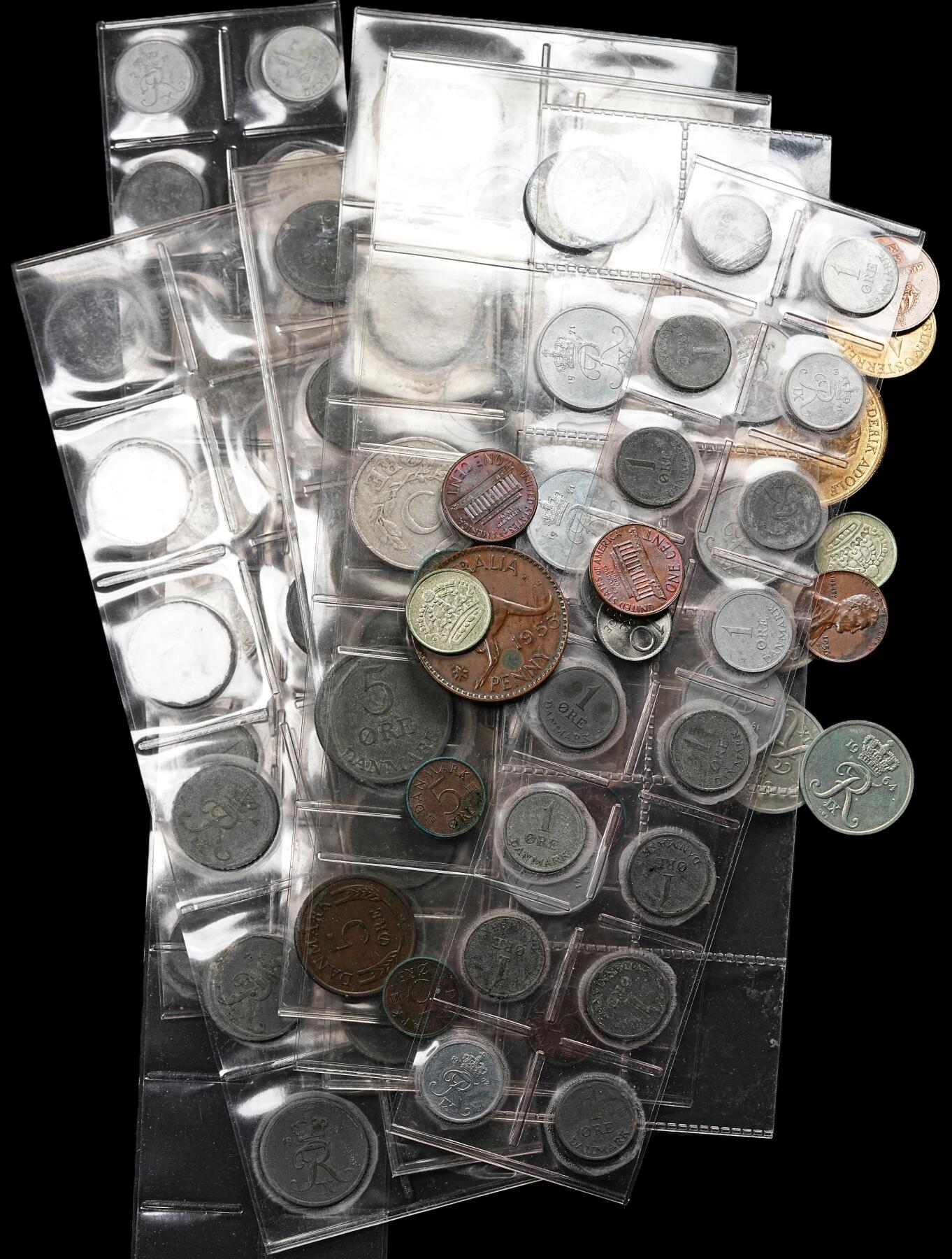 修遠堂世界钱币第九十五期 外国现代币一组108枚 主要是丹麦 含有少量美国，冈比亚，澳大利亚，瑞典