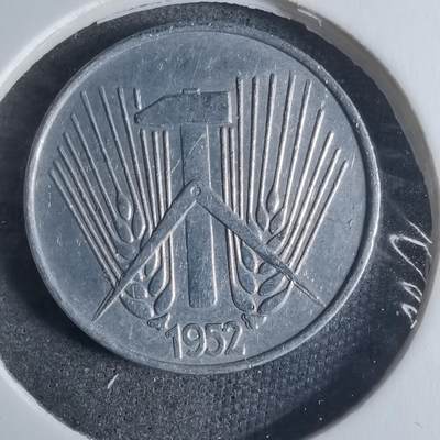 沼泽如烟--第917场 - 东德1952年1芬尼