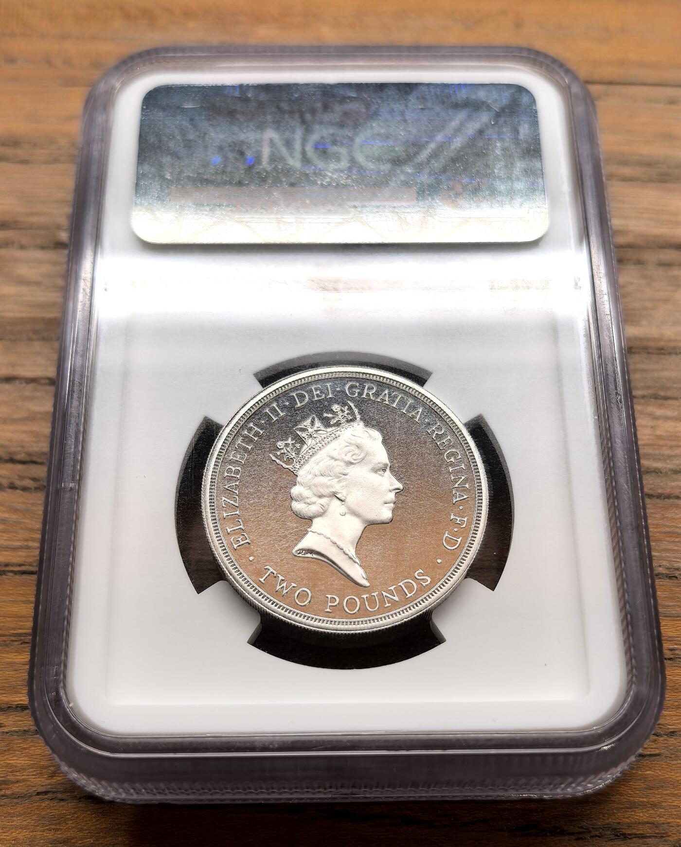 纫秋兰以为佩·凡希社微拍感恩专场 1989英国权利法案2镑加厚银币NGC-PF67UC