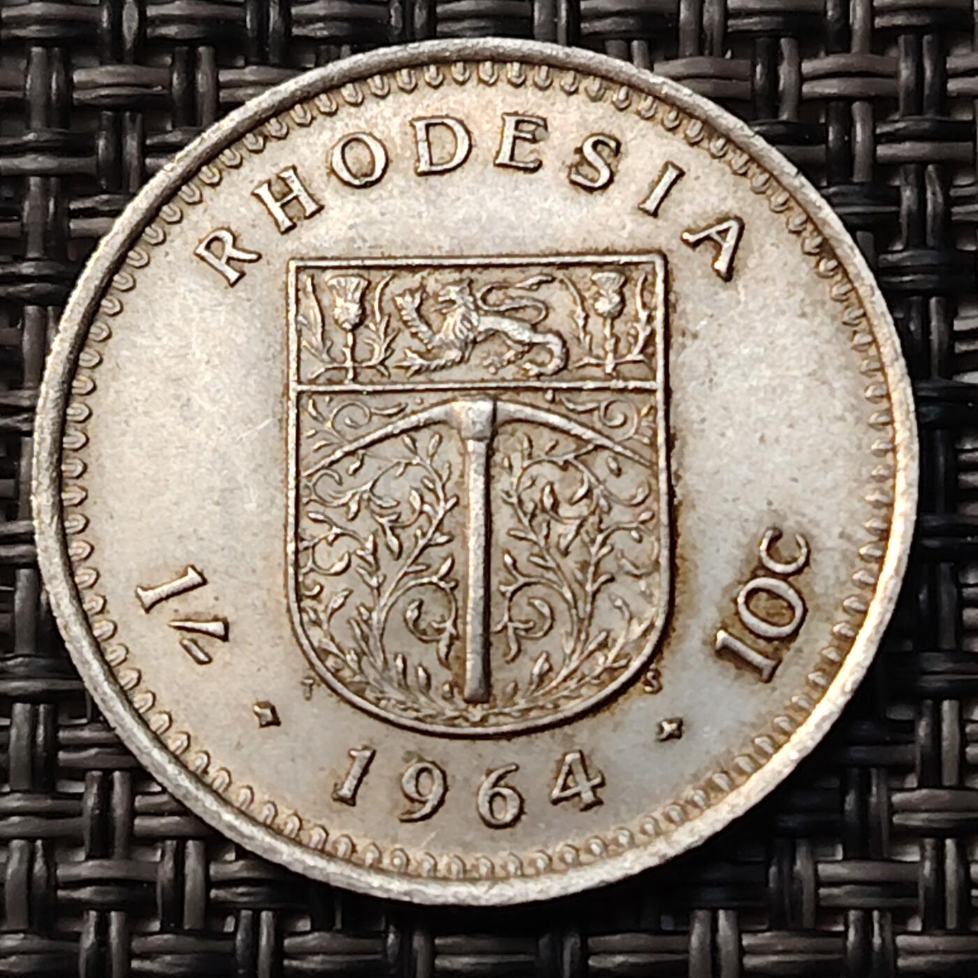 布加迪🐬～世界钱币(上海)🌾第 262 期 /  各国套币和散币