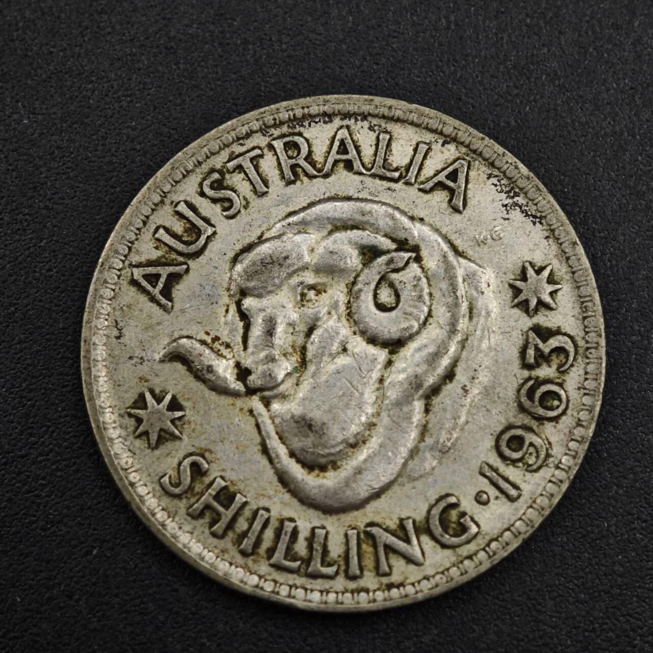 【淘币小摊】限时拍第八百一十二拍  小银币场  满百包邮可预留两周  周一统一发货  澳大利亚1963年伊丽莎白二世一先令银币