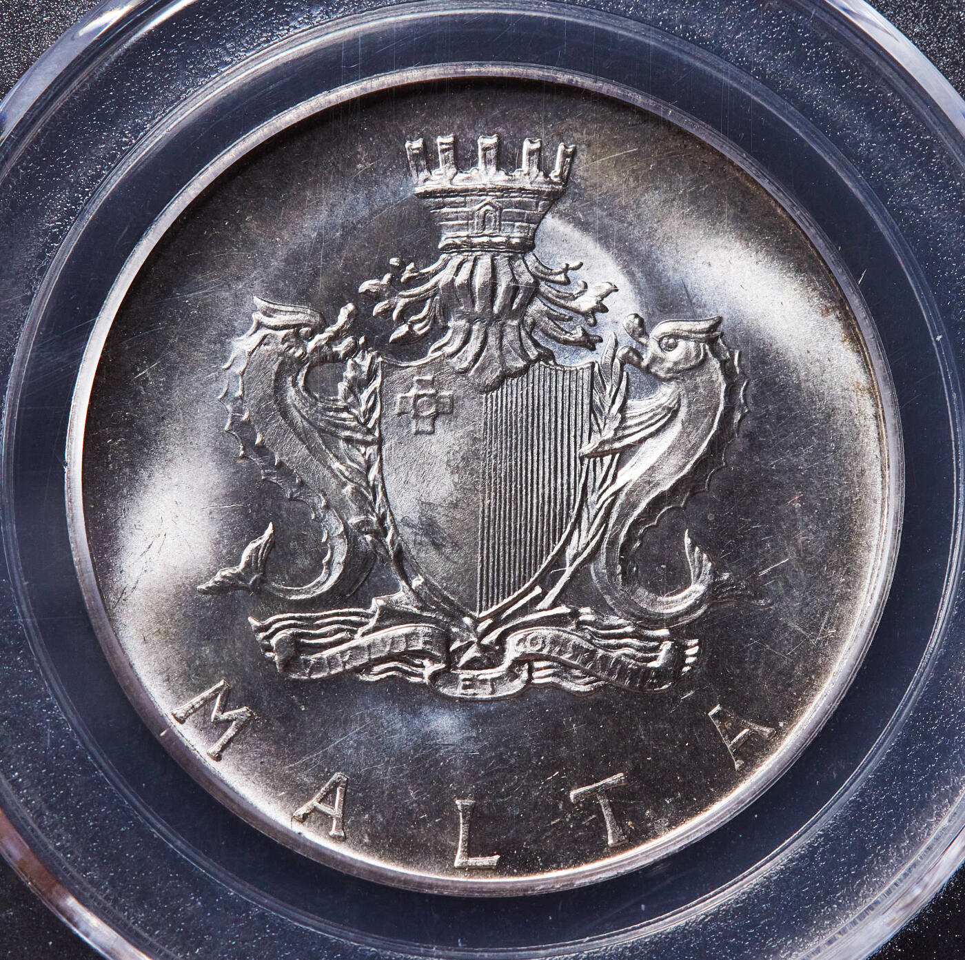 【俄甄集藏】2025年(045)12-03 星期三 晚 19:30 全场包邮 马耳他1972年历史人物系列-哲学家、记者、作家、诗人和社会主义革命家曼努埃尔·戴米奇1镑纪念银币，公博 MS65，类精制底板，重：10克，含银量：98.7%，发行量：55000枚，经典品种