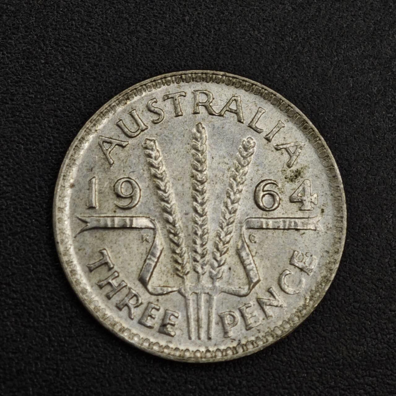 【淘币小摊】限时拍第八百一十二拍  小银币场  满百包邮可预留两周  周一统一发货  澳大利亚1964年伊丽莎白二世3便士银币