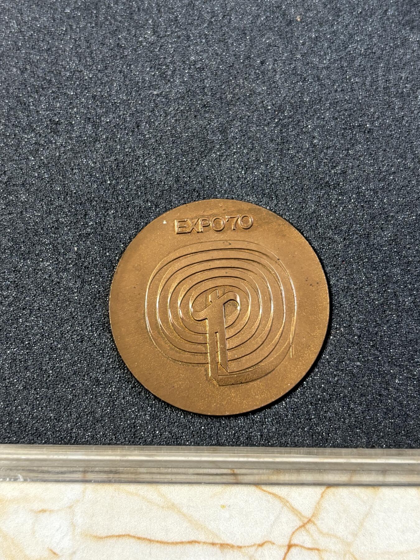 第183期拍卖 日本1970年万国博览会造币厂发行纪念铜章，15.8克。34毫米