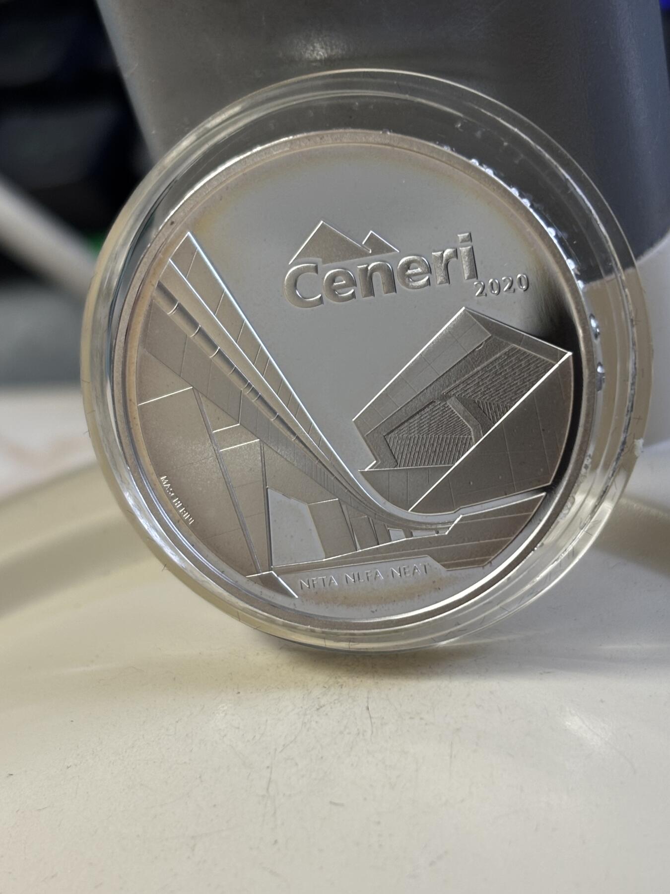 第183期拍卖 瑞士2020年穿越阿尔卑斯山的新铁路精制银币，835银，20克，发行7500枚，有氧化