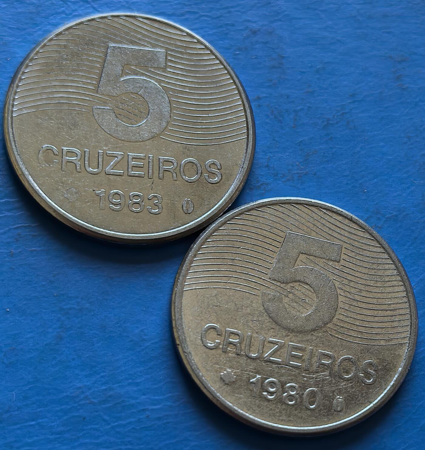 外国优质老铜币银币，周六九点倒数截拍，满百包邮，可寄存半年，喜欢朋友微信扫描二维码可直接参拍