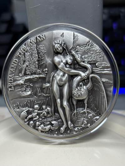 第183期拍卖 - 喀麦隆2023年美学达芬奇丽达与天鹅2盎司仿古银币，999银， 发行量500枚