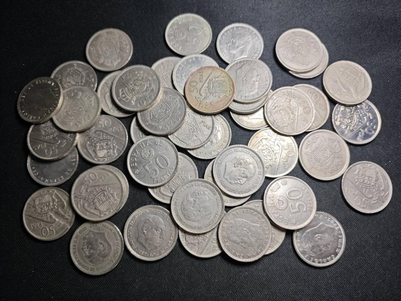 KK钱币收藏小铺 （套币 好品/批量散币 银币）专场  2月预留时间 周末发货  西班牙50比塞塔一组45枚 含纪念币