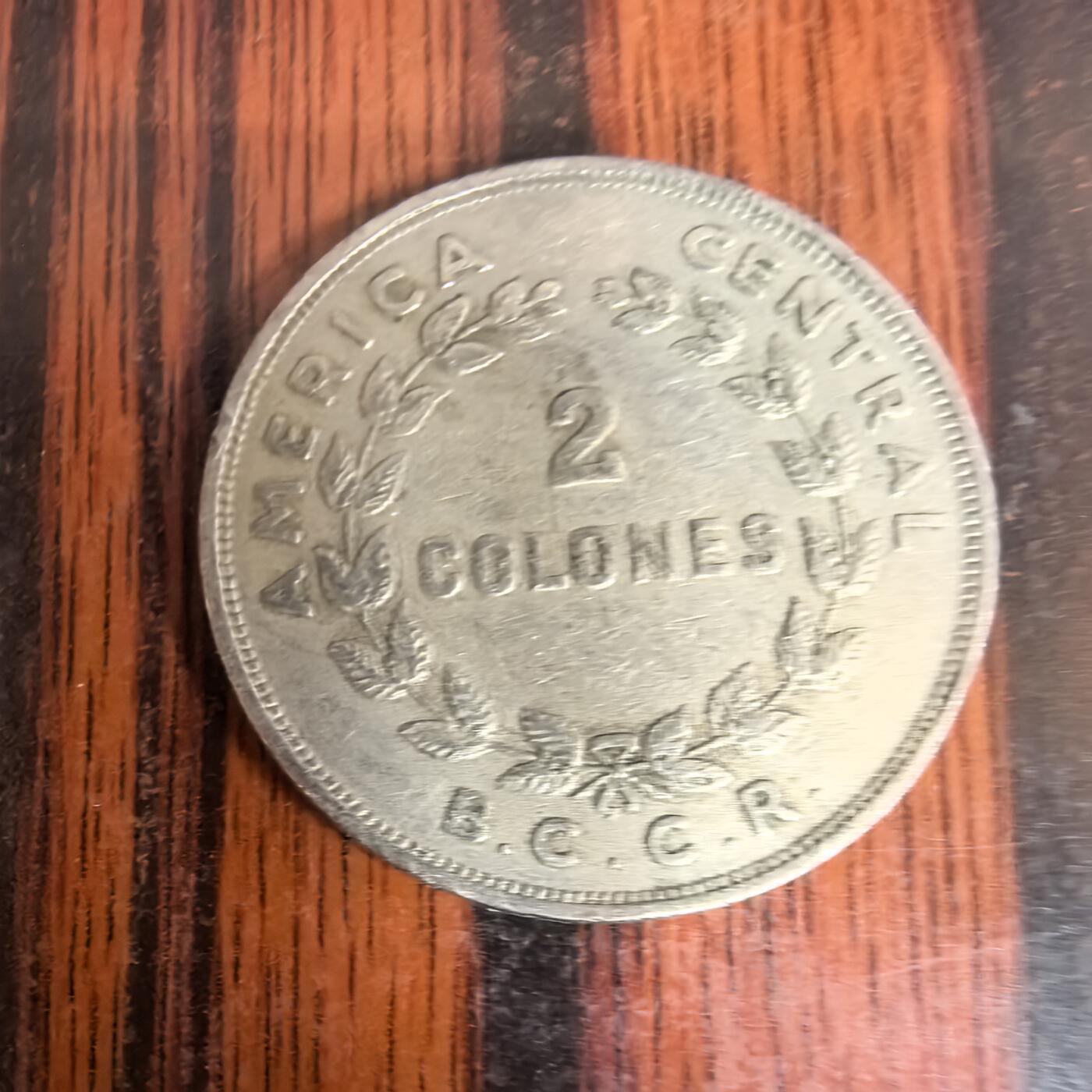 泡泡币外币第三十六场可代拍15038385335微信 哥斯达黎加硬币。