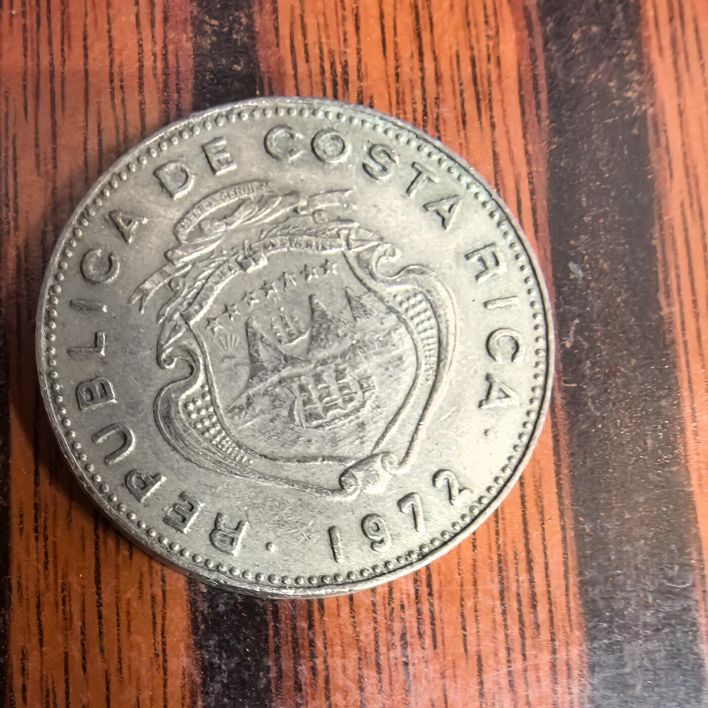 泡泡币外币第三十六场可代拍15038385335微信 哥斯达黎加硬币。