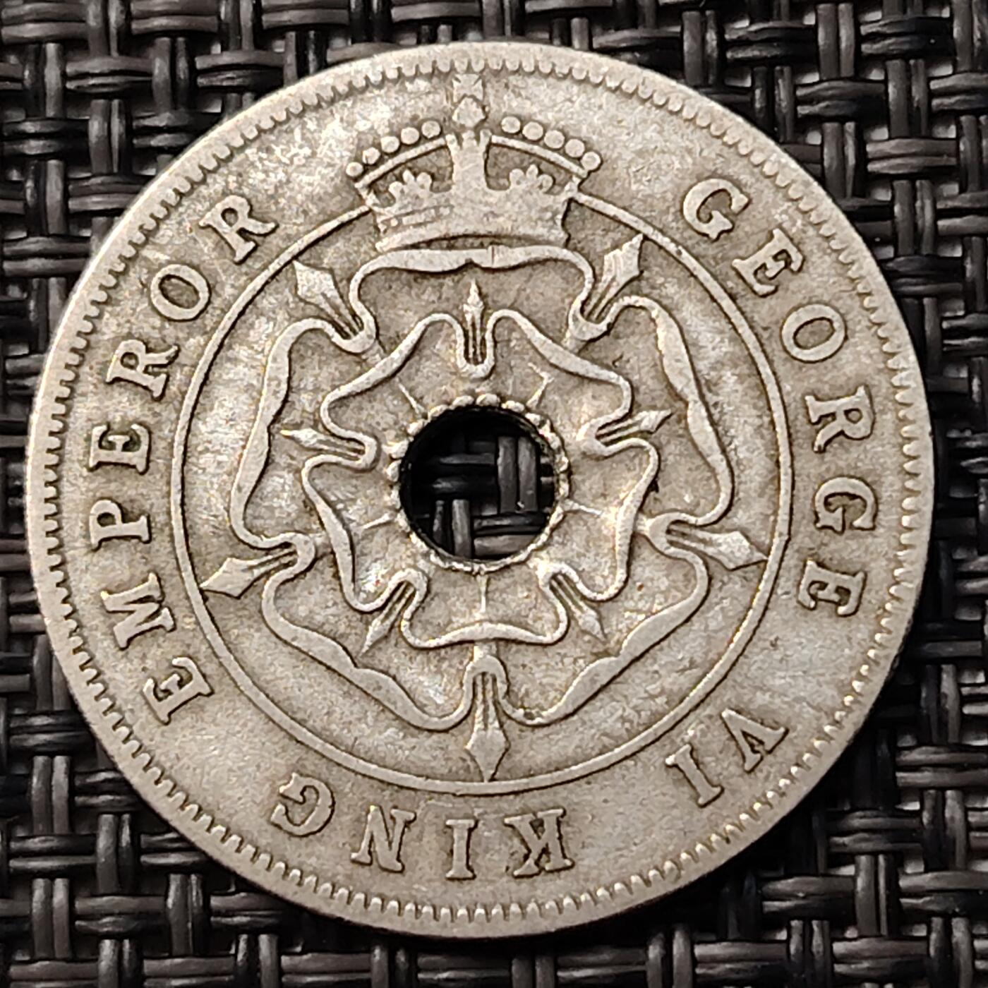 布加迪🐬～世界钱币(上海)🌾第 262 期 /  各国套币和散币 南罗德西亚 1942年 1便士 乔治六世