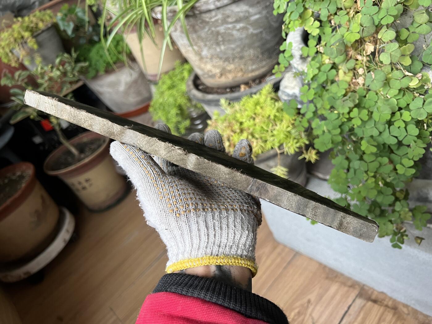 零元拍：NO.20 金丝楠牌子原料未打磨加工，果香满满，未打磨加工已经波光闪闪，尺寸约：33/8/1.3CM。