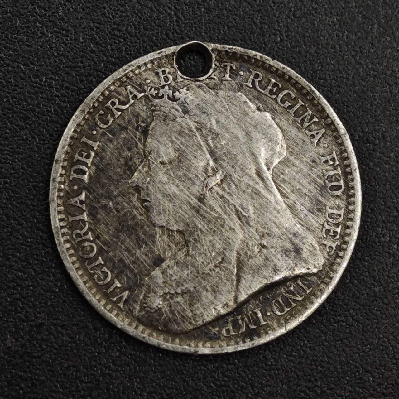 【淘币小摊】限时拍第八百一十二拍  小银币场  满百包邮可预留两周  周一统一发货  英国1893年维多利亚3便士银币