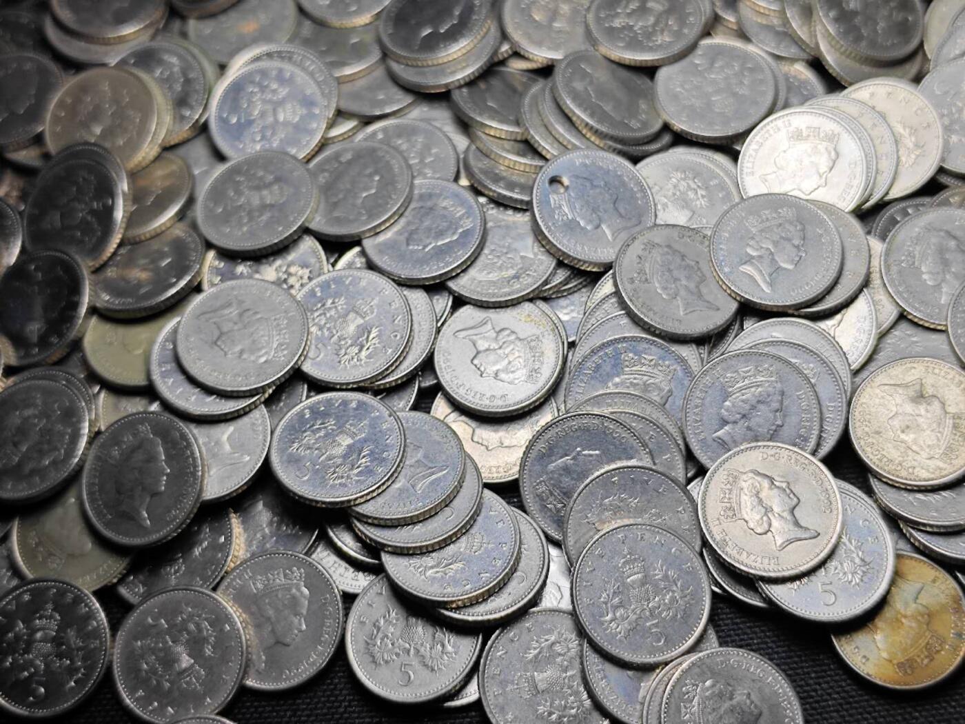 KK钱币收藏小铺 （套币 好品/批量散币 银币）专场  2月预留时间 周末发货  英国5便士401枚 面值20.05镑