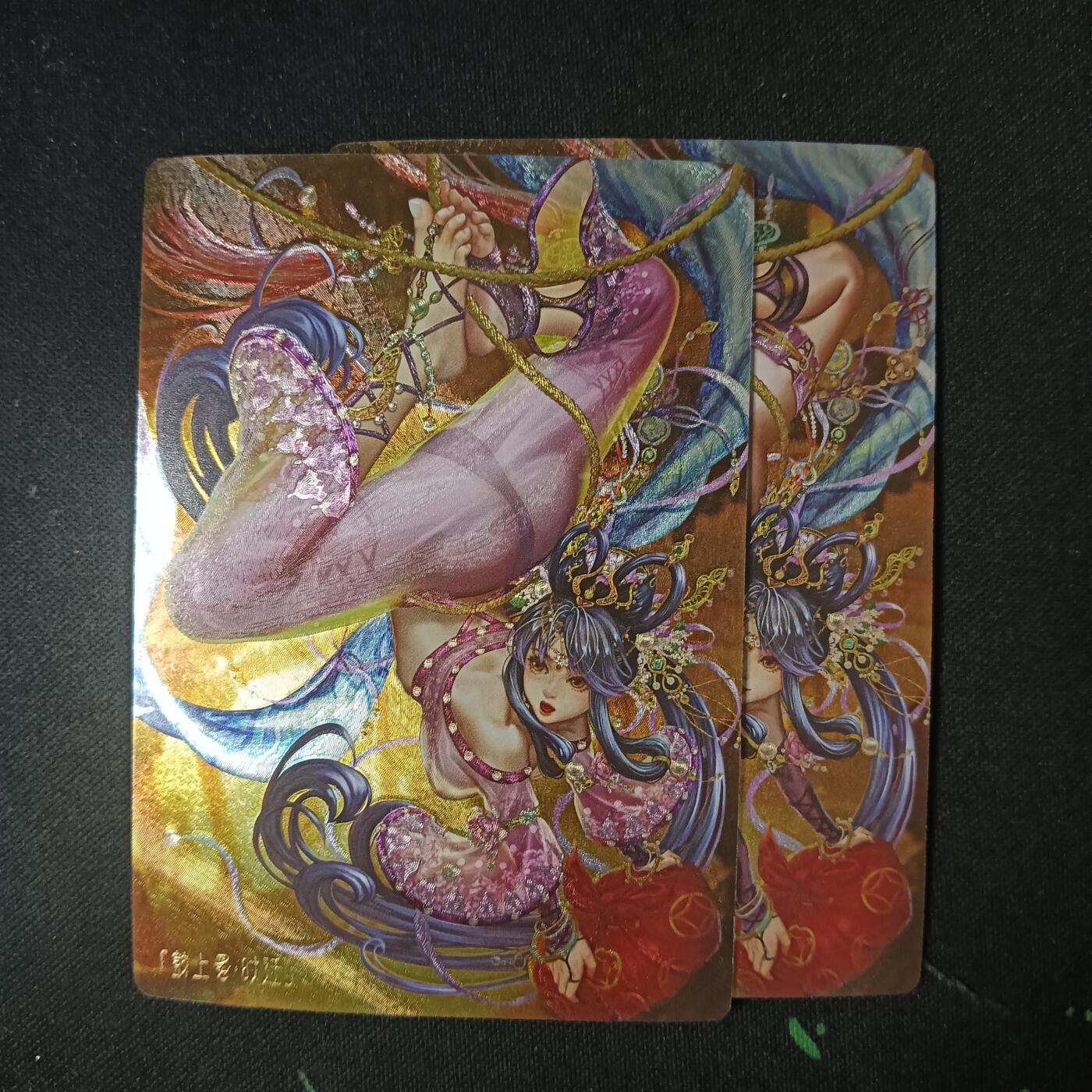 花开卡拍第53期（12月28号周日截拍，品控勿拍!!!拍品不寄存，运费5元，自制卡难免瑕疵，可能存在轻微撞角爆边等出厂瑕疵，品控介意勿拍！） 卡玩帕克 水浒神姬 时迁 粗闪2张