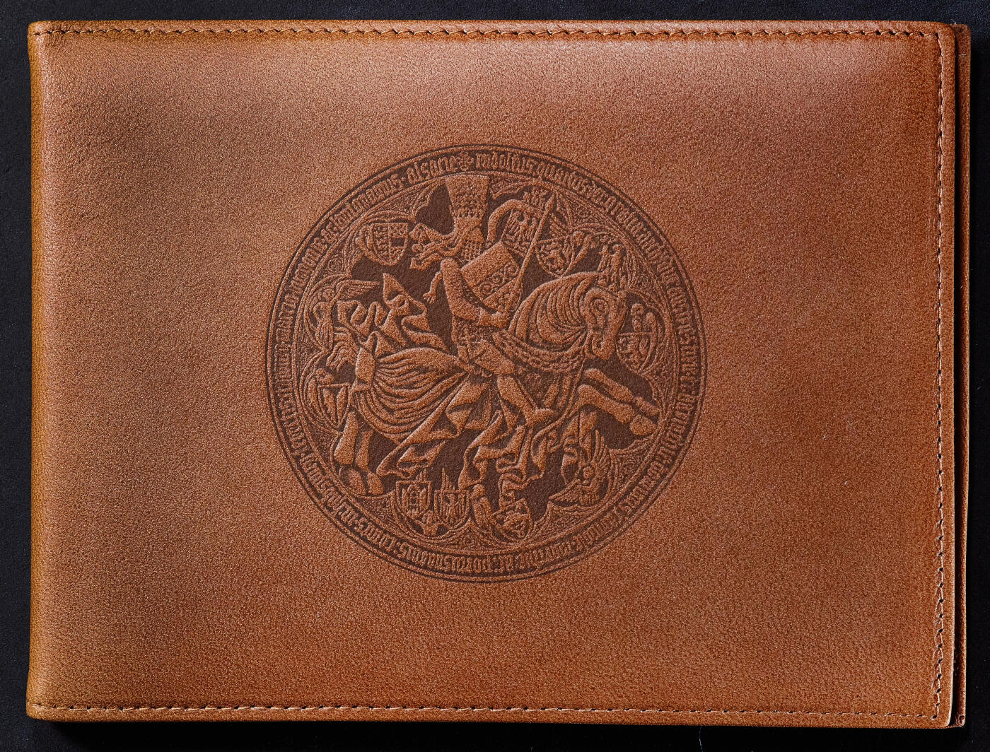 【俄甄集藏】2025年(045)12-03 星期三 晚 19:30 全场包邮 奥地利1965年纪念维也纳大学成立400周年5-50先令精制全银4枚套Proof Set，原盒证，含纯银36.528克