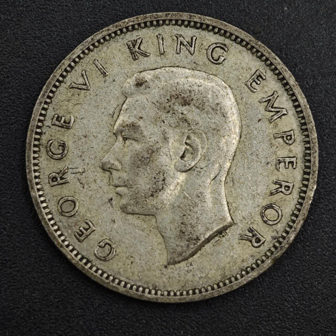 【淘币小摊】限时拍第八百一十二拍  小银币场  满百包邮可预留两周  周一统一发货  新西兰1945年乔治六世一先令银币