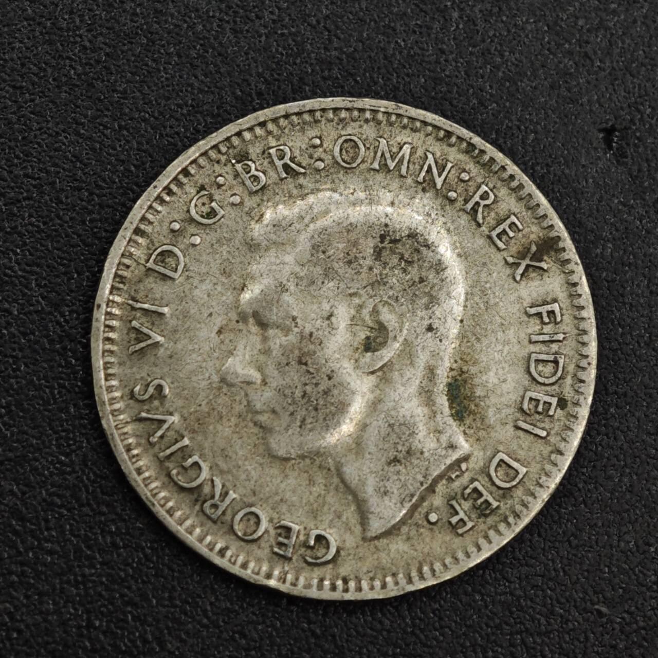 【淘币小摊】限时拍第八百一十二拍  小银币场  满百包邮可预留两周  周一统一发货  澳大利亚1949年乔治六世3便士银币