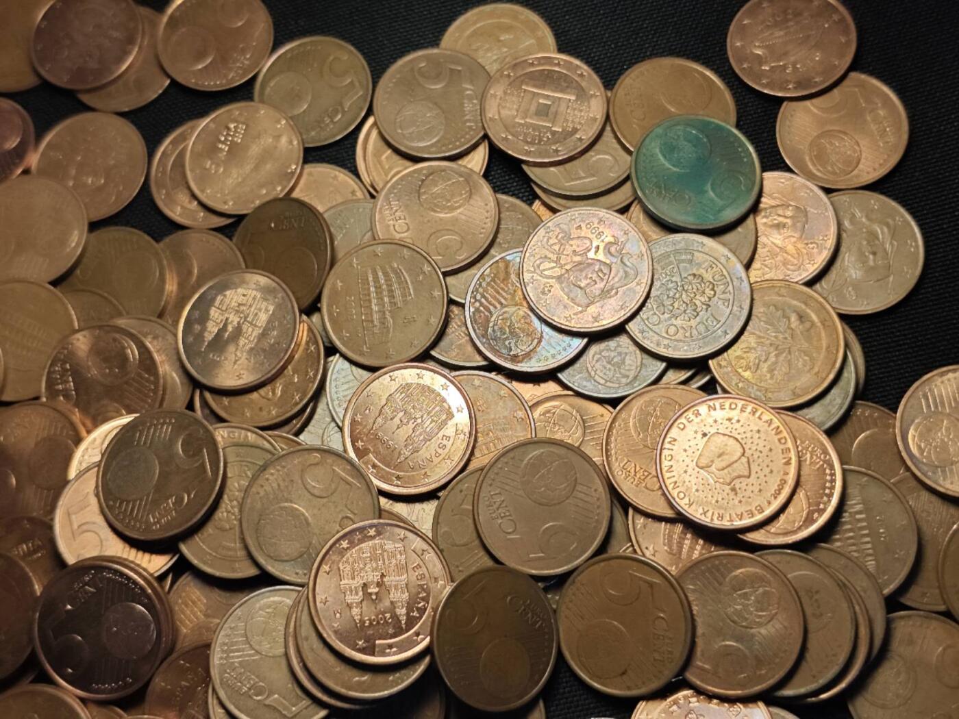 KK钱币收藏小铺 （套币 好品/批量散币 银币）专场  2月预留时间 周末发货  欧元5欧分一组302枚 面值15.1欧元 含少见国家