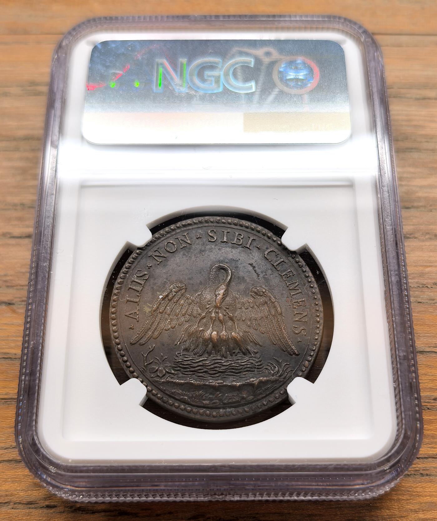 纫秋兰以为佩·凡希社微拍感恩专场 1667-69梵蒂冈教皇克莱门特九世纪念铜章NGC-UNCD，一位文艺复兴式的教皇，本人富有学识，早年曾以台本作家的身份参与创作了歌剧《圣阿莱西奥》。在短暂的任期内，他致力于调和复杂的宗教与政治矛盾。他协助签订了克莱门特和约，宣布停止对詹森派的迫害。 