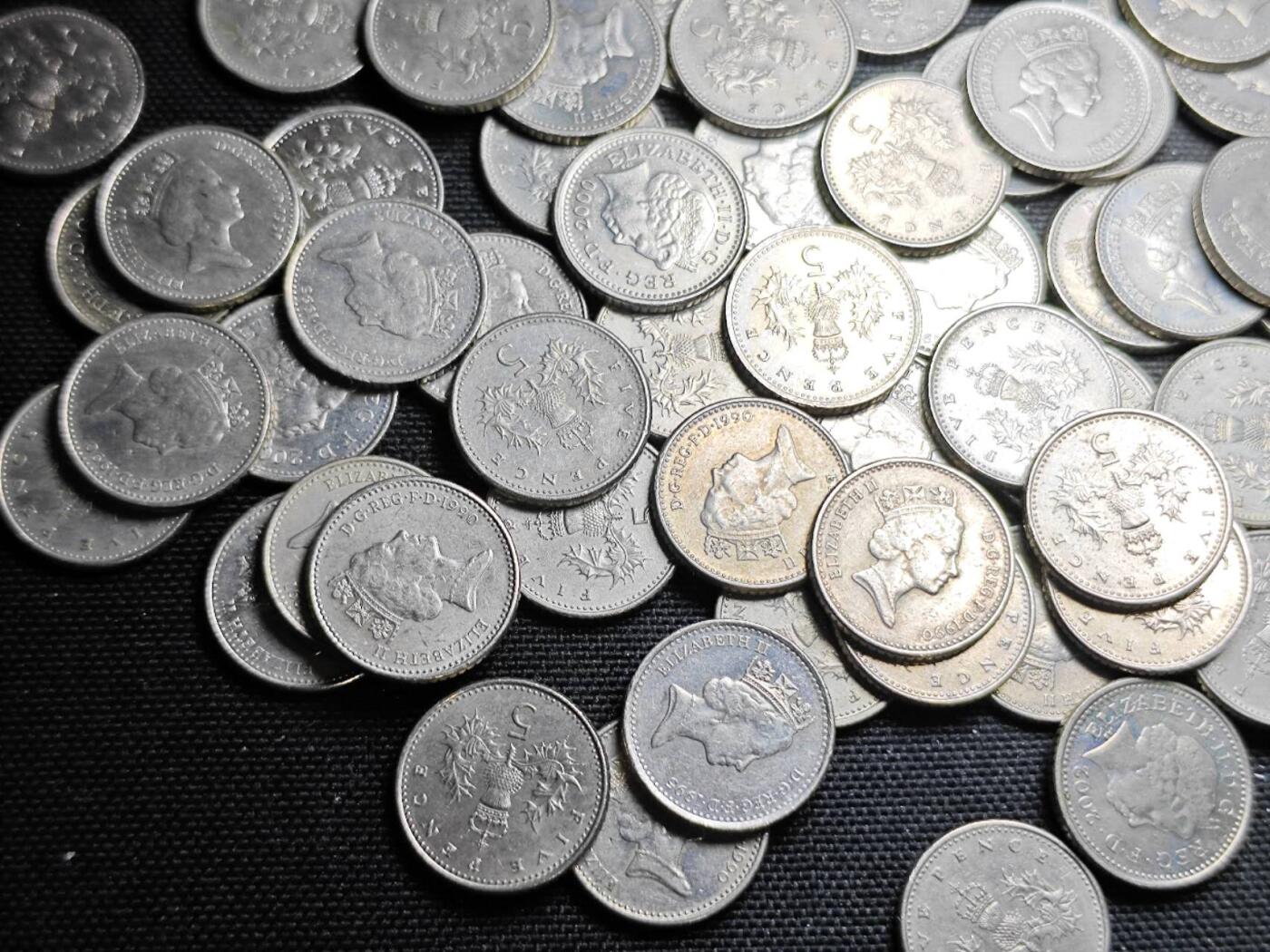 KK钱币收藏小铺 （套币 好品/批量散币 银币）专场  2月预留时间 周末发货  英国5便士401枚 面值20.05镑