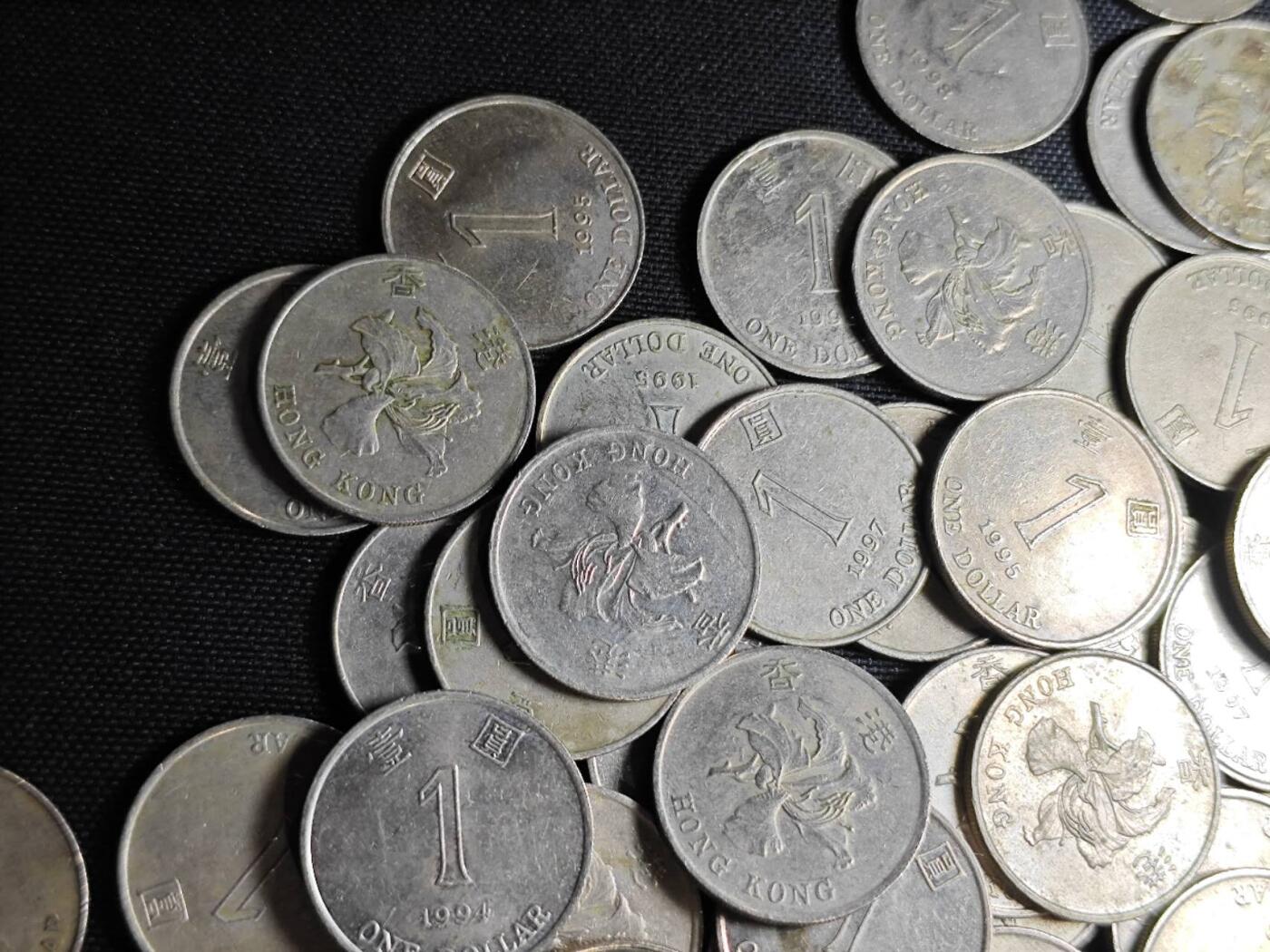 KK钱币收藏小铺 （套币 好品/批量散币 银币）专场  2月预留时间 周末发货  香港1元126枚一组