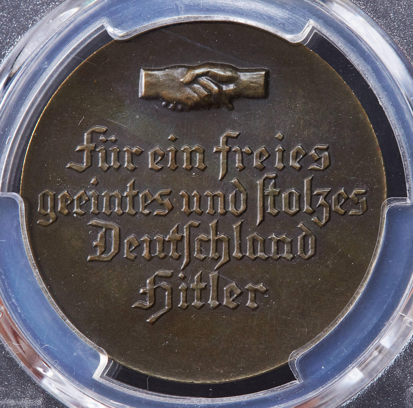 【俄甄集藏】2025年(045)12-03 星期三 晚 19:30 全场包邮 德国第三帝国1933年纪念总理就任铜章，PCGS SP63，热门品种，原图联系客服或前往对应官网进行查询