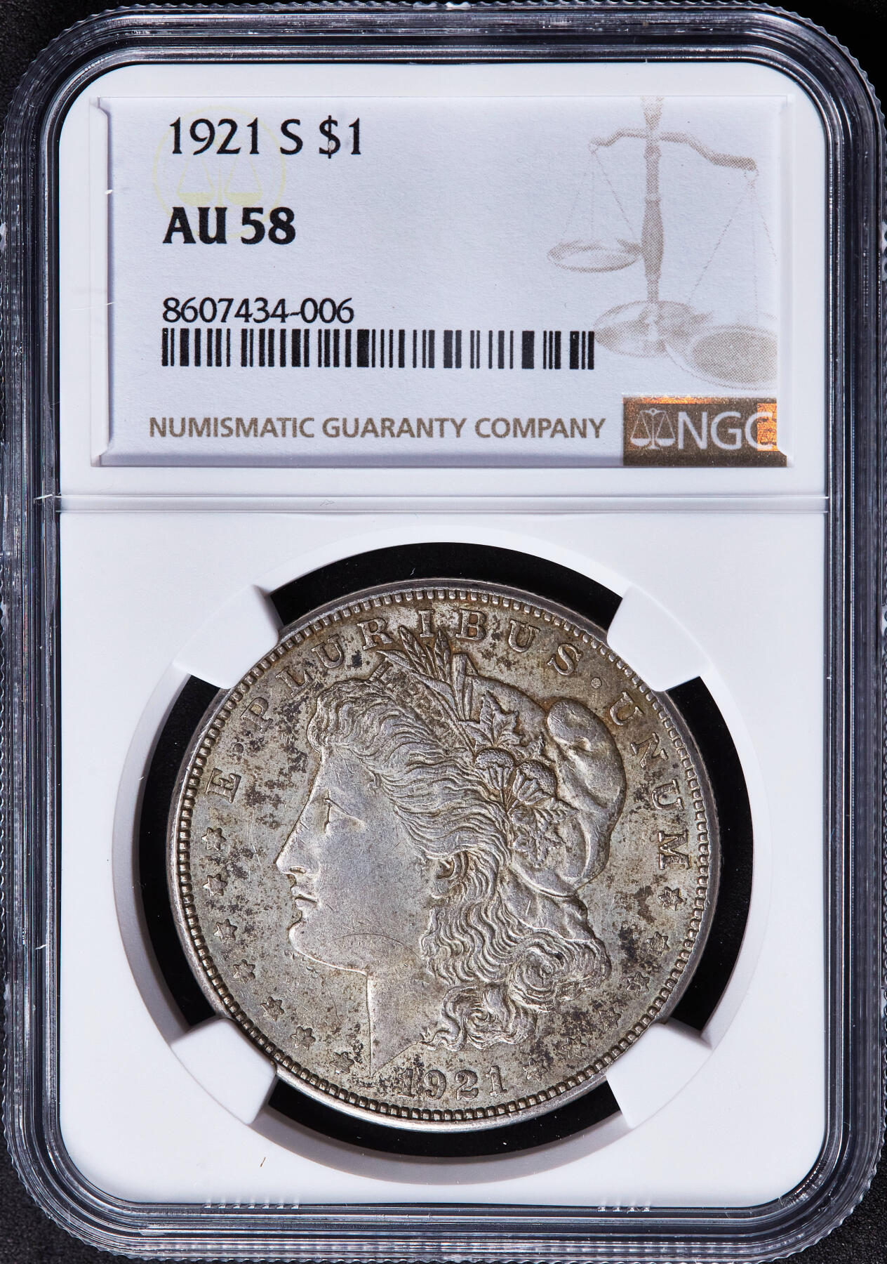 【俄甄集藏】2025年(045)12-03 星期三 晚 19:30 全场包邮 美国1921年摩根1美元大银币，NGC AU58，黄油彩包浆，原光品相