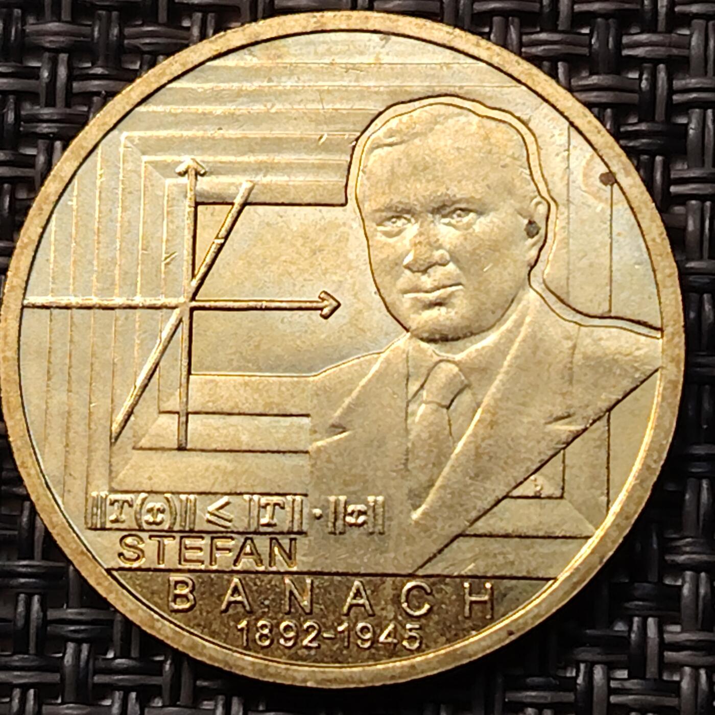 布加迪🐬～世界钱币(上海)🌾第 262 期 /  各国套币和散币 波兰🇵🇱 2012年 2兹罗提纪念币