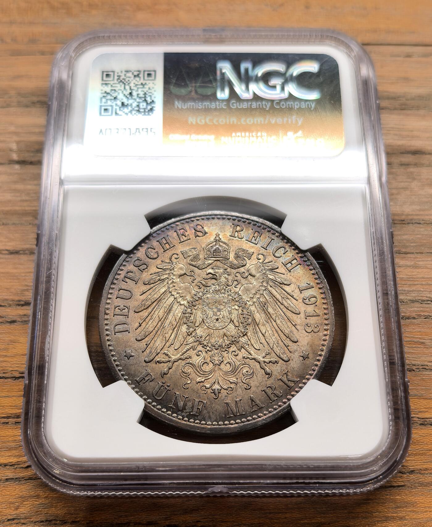 纫秋兰以为佩·凡希社微拍感恩专场 1913A德国普鲁士军装5马克大银NGC-MS64，迷人的黄光淡彩！