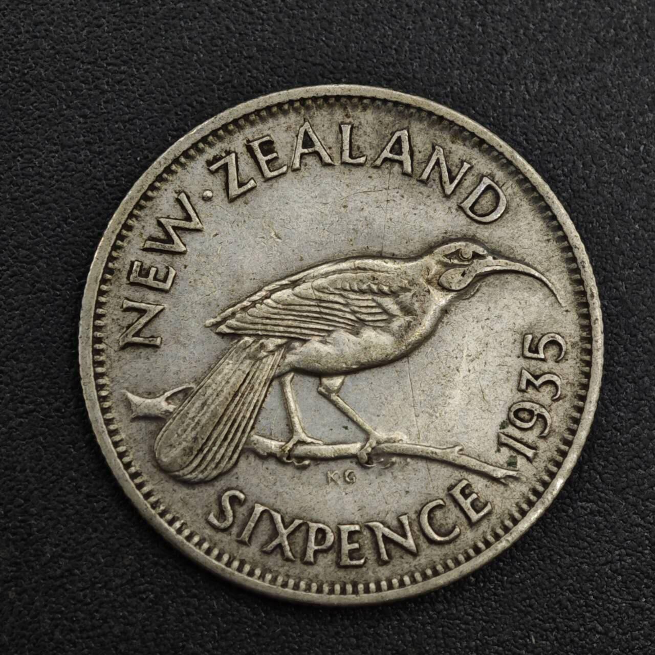 【淘币小摊】限时拍第八百一十二拍  小银币场  满百包邮可预留两周  周一统一发货  新西兰1935年乔治五世6便士银币