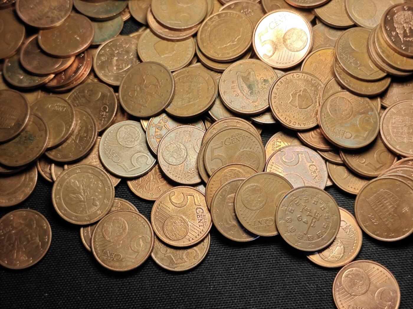 KK钱币收藏小铺 （套币 好品/批量散币 银币）专场  2月预留时间 周末发货  欧元5欧分一组302枚 面值15.1欧元 含少见国家