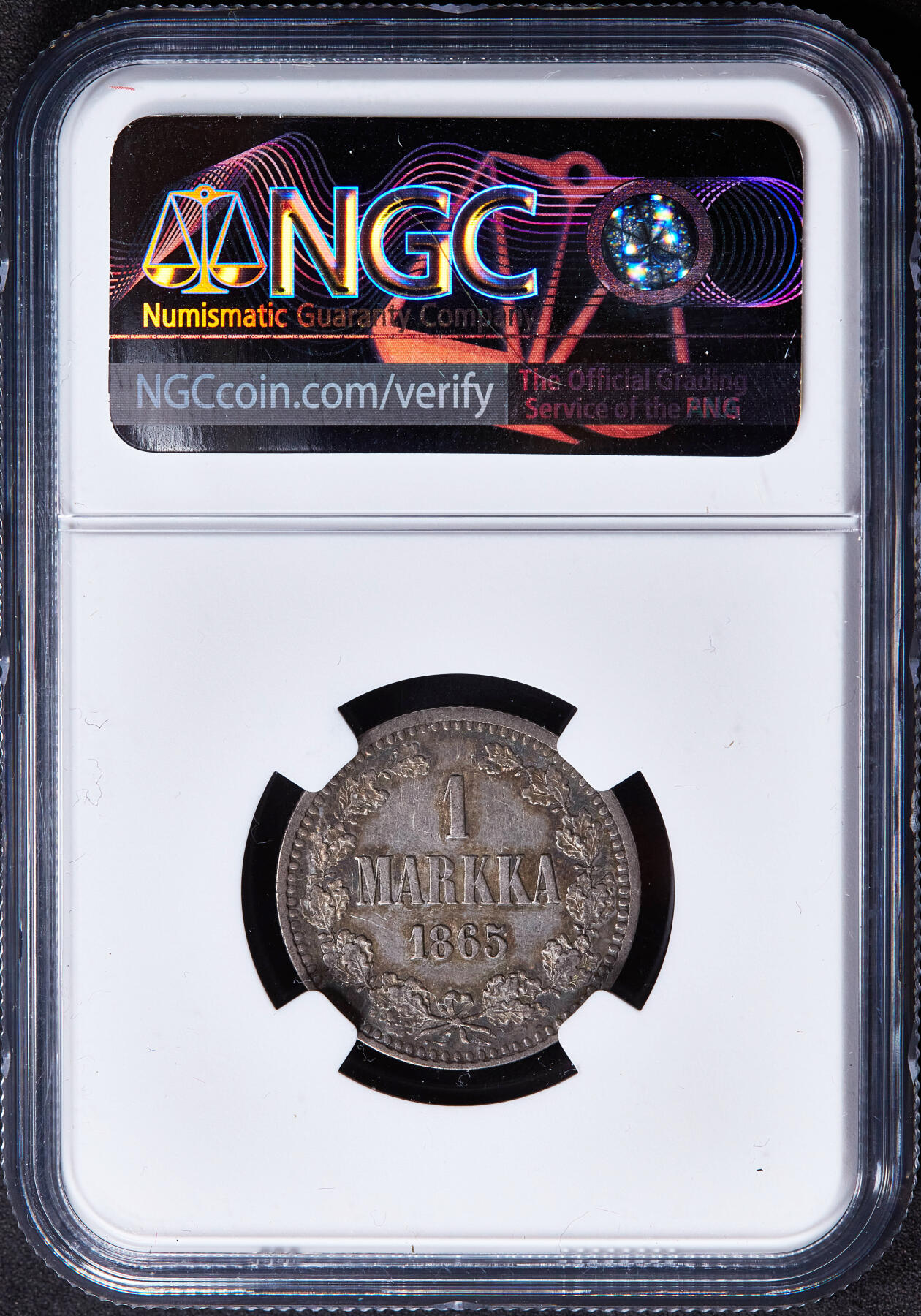 【俄甄集藏】2025年(045)12-03 星期三 晚 19:30 全场包邮 俄属芬兰1865年亚历山大二世S版1马克银币，NGC AUD，五彩酱彩老包浆