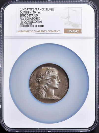 【俄甄集藏】2025年(045)12-03 星期三 晚 19:30 全场包邮 - 法国19世纪年玛丽安娜桂冠像战争部射击竞赛纪念大银章，NGC UNCD，直径：50mm，雕刻家杜皮斯名作，黄油酱彩老包浆