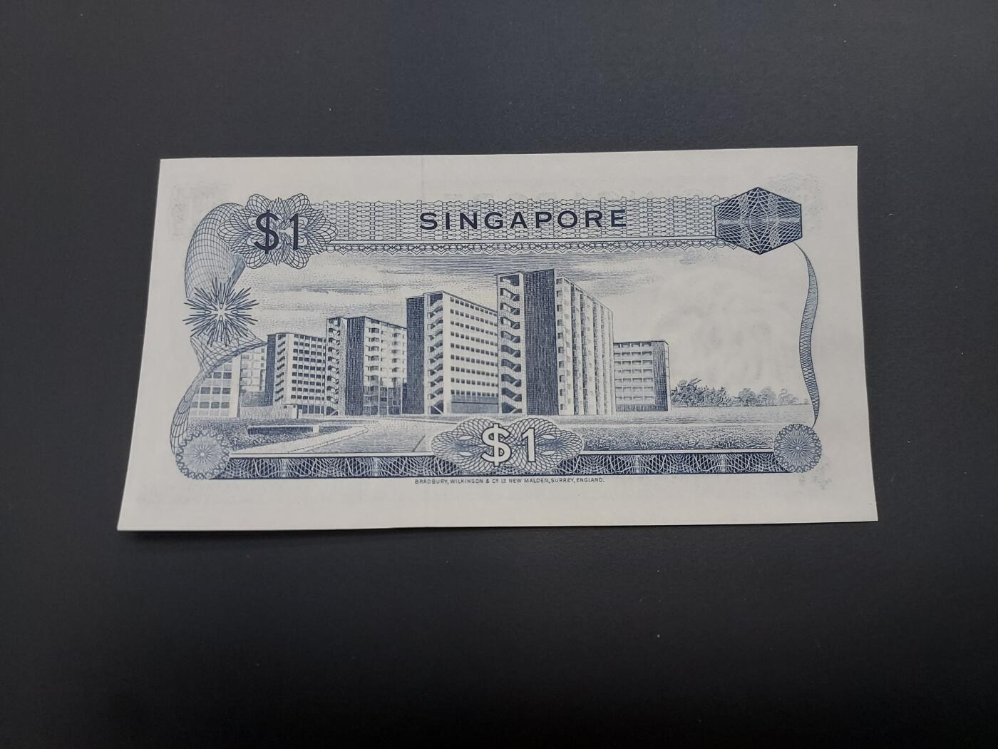 博彦收藏   12月8日 8点 钱币专场 新加坡 胡姬花版1元 UNC