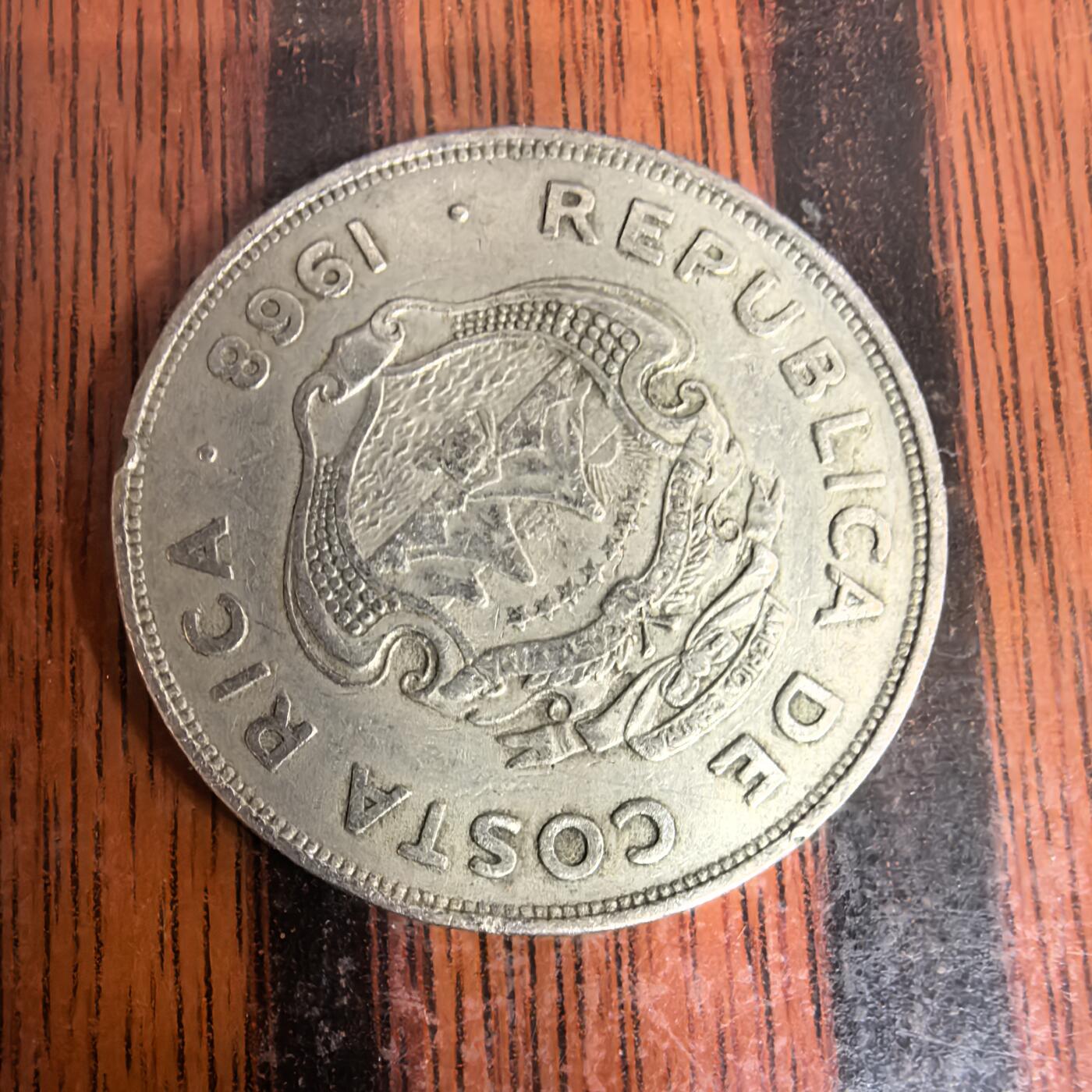 泡泡币外币第三十六场可代拍15038385335微信 哥斯达黎加硬币。