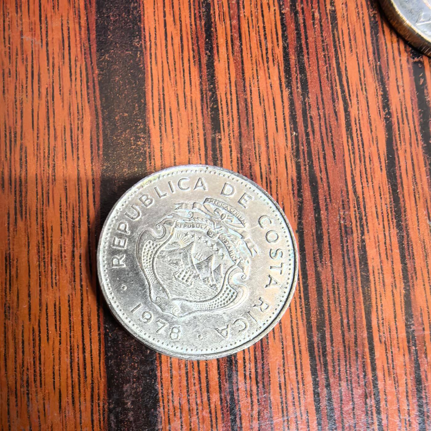 泡泡币外币第三十六场可代拍15038385335微信