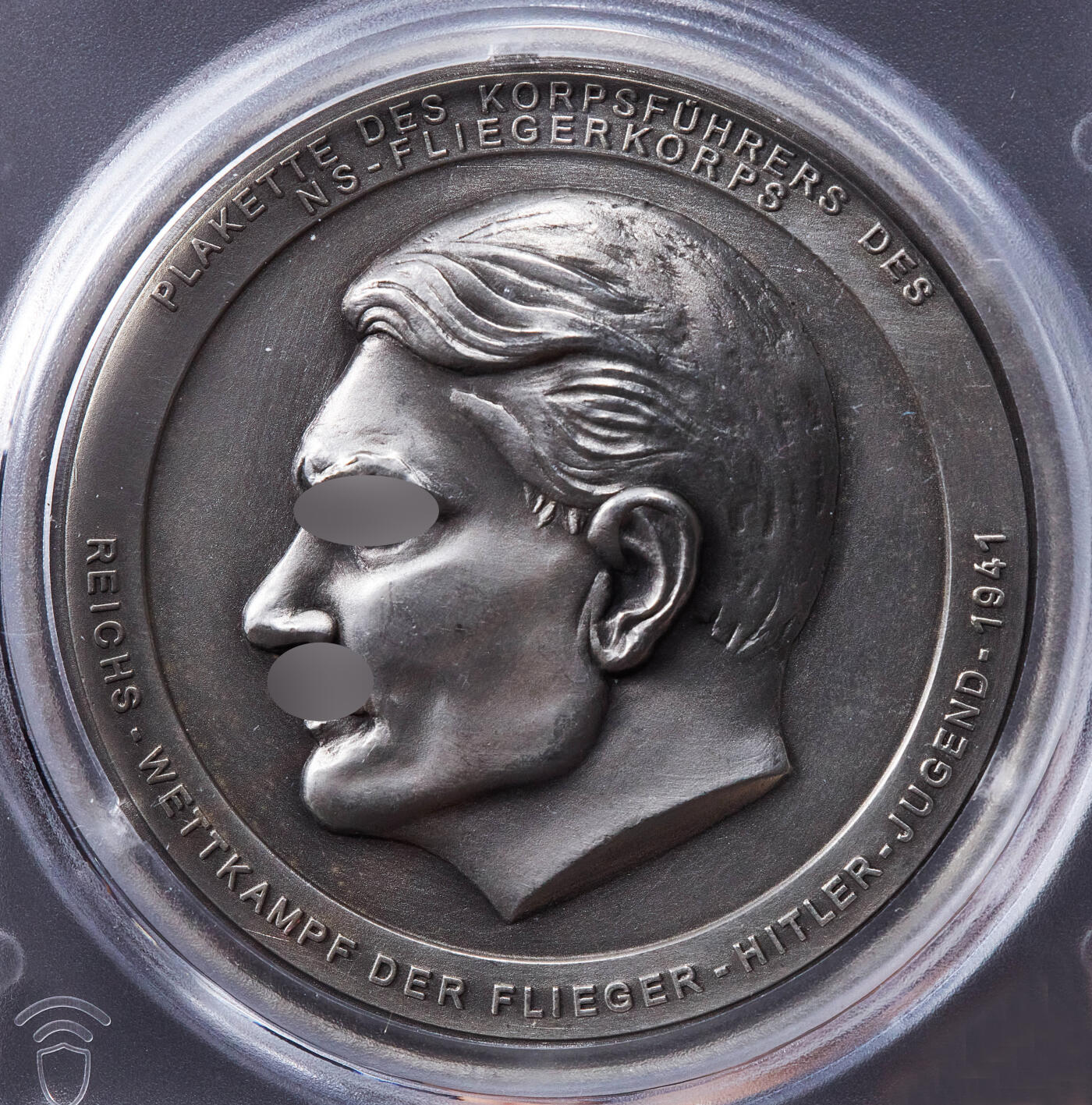 【俄甄集藏】2025年(045)12-03 星期三 晚 19:30 全场包邮 德国第三帝国1941年总理头像纪念帝国空军戈林青年飞行队荣誉镀银大铜章，PCGS MS62，亚军分数，少见品种，直径：80mm，原图联系客服或前往对应官网进行查询