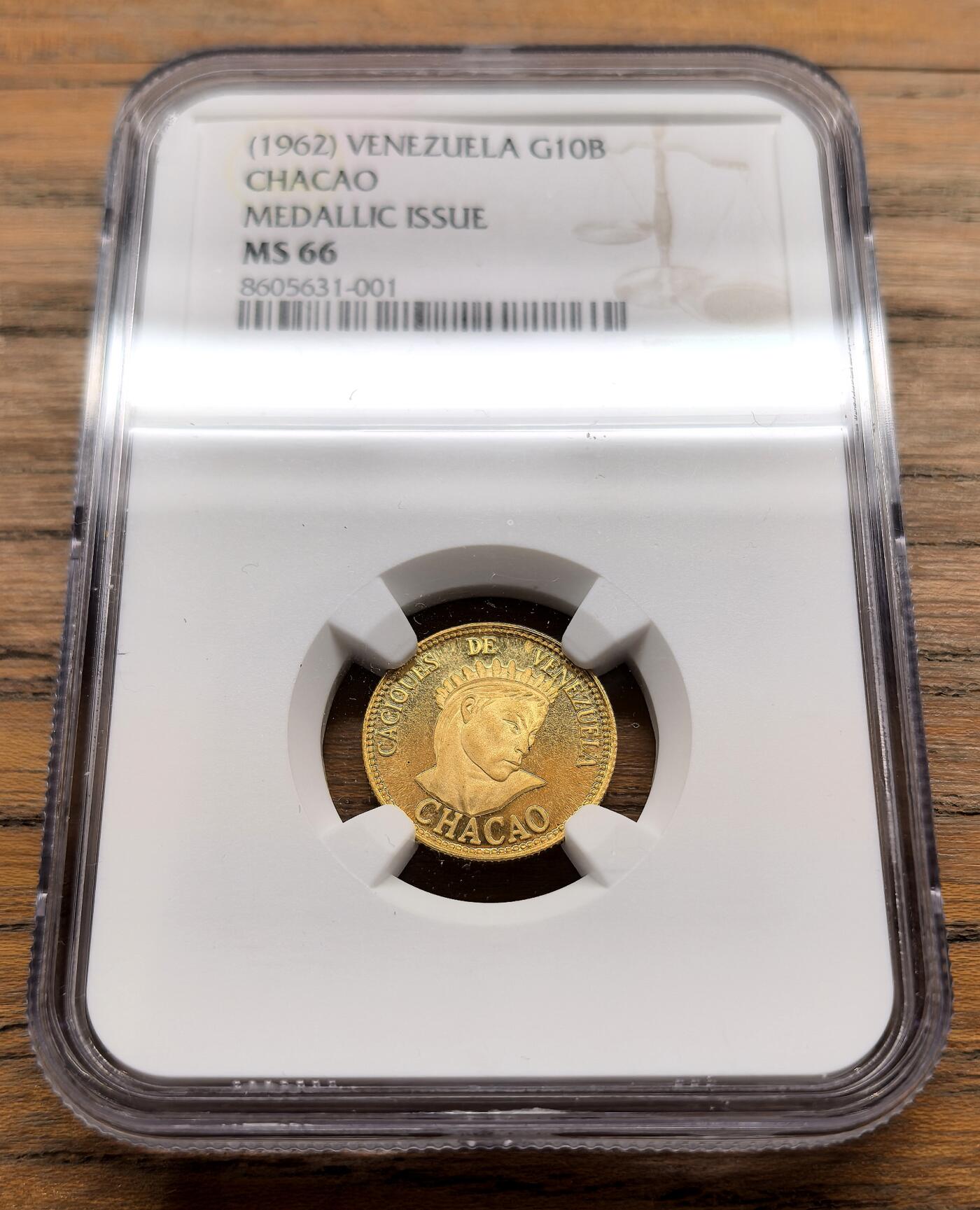 纫秋兰以为佩·凡希社微拍感恩专场 荐！1962委内瑞拉印第安土著英雄CHACAO纪念10B金币NGC-MS66，60年度委内瑞拉铸造了小批量的土著系列作为礼品馈赠，每种存世量500枚以内，今已经相当罕见，2.99g，900金。