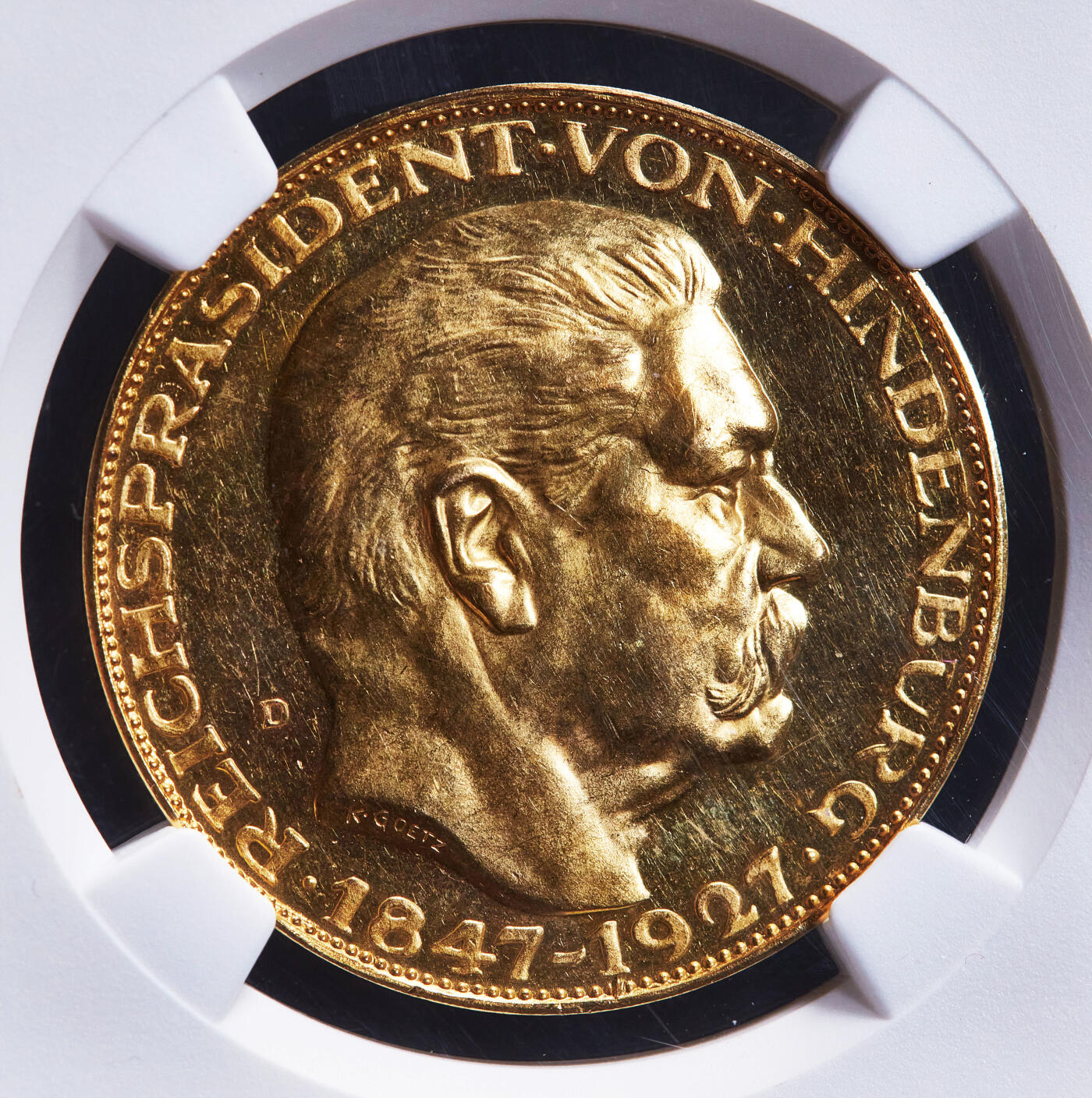 【俄甄集藏】2025年(045)12-03 星期三 晚 19:30 全场包邮 德国魏玛1927年D版兴登堡80寿辰5马克型纪念金章，NGC MS62，类精制底板，卡尔·哥茨作品，重：22.59克，稀少品种