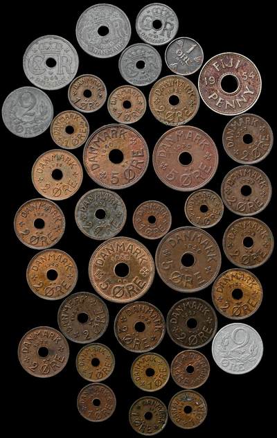 修遠堂世界钱币第九十五期 - 丹麦老币一组 另含一枚挪威，一枚斐济