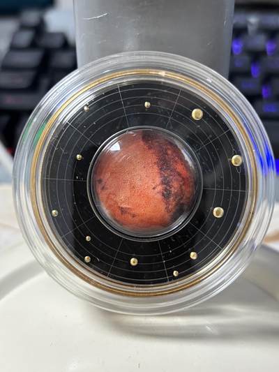 第184期拍卖 - 喀麦隆2021年太阳系系列火星钌化镀金彩印纪念银币，999银钌化，17.5克，发行555枚