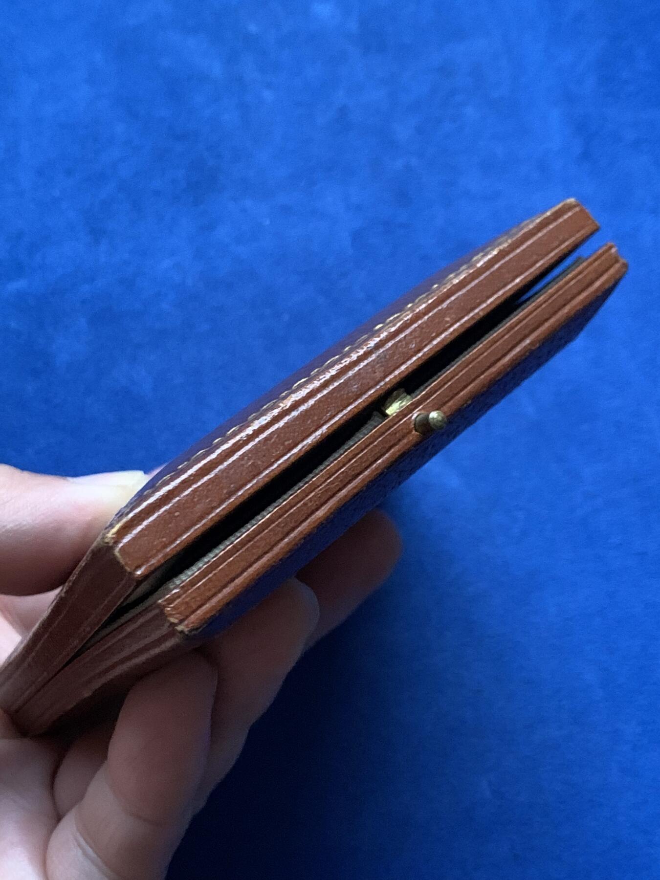 《竞宝斋》第443场 周日，周一，2场连拍 （全场包邮） 英国牛津和剑桥大学竞技运动1911年大型铜奖章，98.7克，60.2mm，盒装，用于牛津对决剑桥的运动赛事中，此章颁发给了一英里田径比赛的第二名R.D.C.LARKE